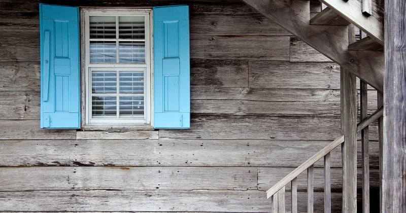 Ébénisterie et menuiserie : le guide des travaux du bois dans la maison